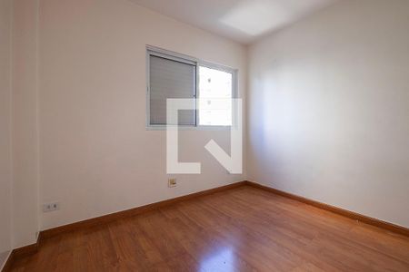 Apartamento para alugar com 116m², 3 quartos e 2 vagas Apartamento para alugar com 116m², 3 quartos e 2 vagasQuarto 3