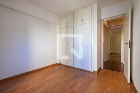 Apartamento para alugar com 116m², 3 quartos e 2 vagas Apartamento para alugar com 116m², 3 quartos e 2 vagasQuarto 2