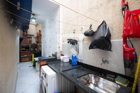 Casa de condomínio à venda com 73m², 2 quartos e 1 vaga Casa de condomínio à venda com 73m², 2 quartos e 1 vagaCozinha e Área de Serviço