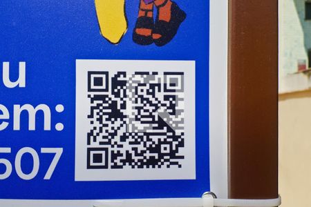 Casa de condomínio à venda com 125m², 2 quartos e 1 vaga Casa de condomínio à venda com 125m², 2 quartos e 1 vagaFachada