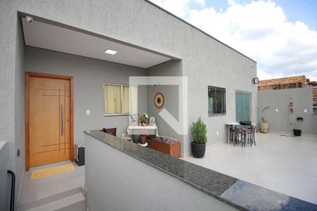 Varanda de casa para alugar com 3 quartos, 60m² em Esplanada, Belo Horizonte