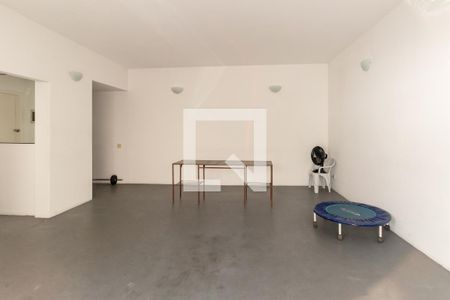 Apartamento à venda com 84m², 2 quartos e 1 vaga Apartamento à venda com 84m², 2 quartos e 1 vagaÁrea comum - Salão de festas