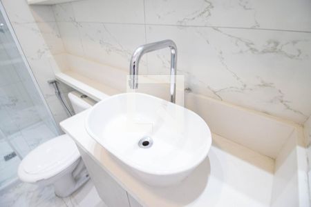 Apartamento à venda com 36m², 2 quartos e 1 vaga Apartamento à venda com 36m², 2 quartos e 1 vagaBanheiro