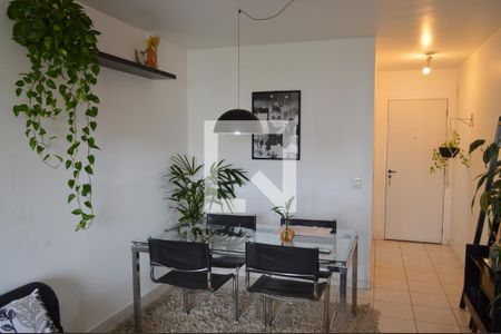 Apartamento à venda com 86m², 3 quartos e 2 vagasSala