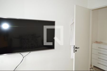 Apartamento à venda com 86m², 3 quartos e 2 vagasQuarto 2