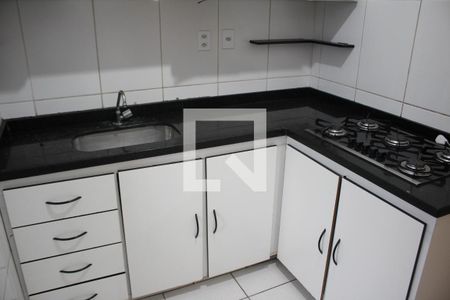 Apartamento para alugar com 60m², 2 quartos e sem vagaCozinha