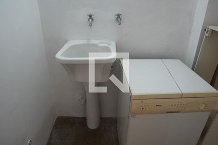 Casa à venda com 147m², 3 quartos e 2 vagasÁrea de Serviço