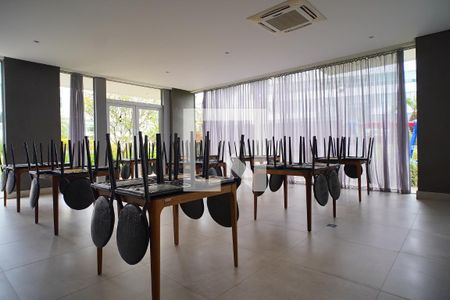 Apartamento para alugar com 105m², 2 quartos e 2 vagasÁrea comum - Salão de festas