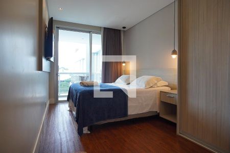 Quarto suite  de apartamento para alugar com 2 quartos, 105m² em Jurerê Internacional, Florianópolis