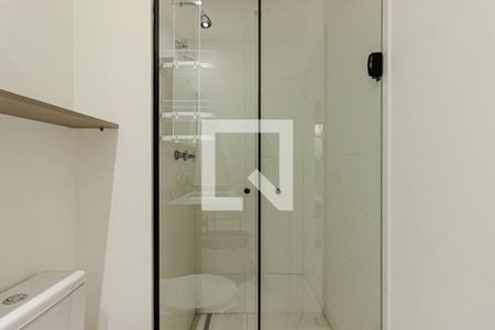 Banheiro de kitnet/studio à venda com 1 quarto, 26m² em Campo Belo, São Paulo