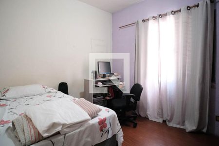 Quarto 2 de apartamento para alugar com 2 quartos, 68m² em Vila Domitila, São Paulo