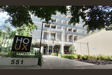 Studio para alugar com 27m², 1 quarto e sem vaga Studio para alugar com 27m², 1 quarto e sem vagaFachada