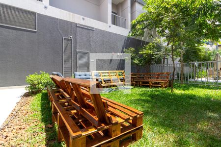 Studio para alugar com 27m², 1 quarto e sem vaga Studio para alugar com 27m², 1 quarto e sem vagaÁrea comum - Praça