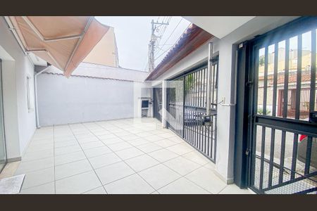 Casa à venda com 250m², 5 quartos e 2 vagasGaragem - Quintal