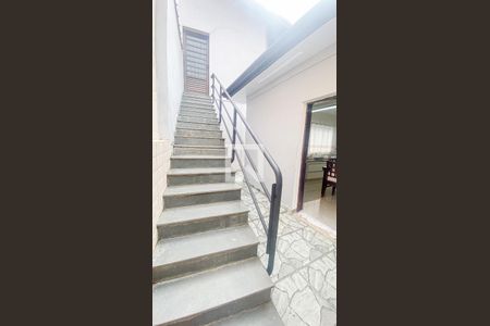 Casa à venda com 250m², 5 quartos e 2 vagasQuintal - Escada