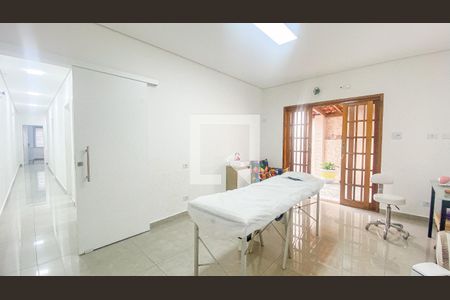 Casa à venda com 250m², 5 quartos e 2 vagasQuarto 4