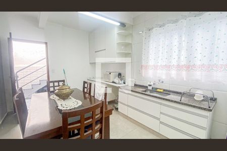 Casa à venda com 250m², 5 quartos e 2 vagasCozinha