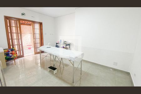 Casa à venda com 250m², 5 quartos e 2 vagasQuarto 4