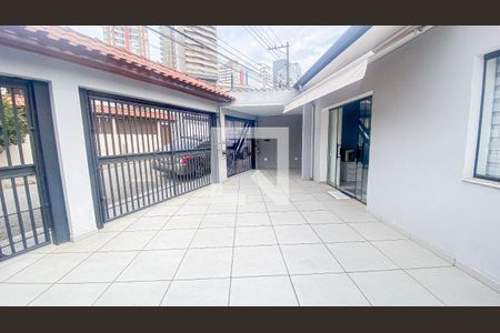 Casa à venda com 250m², 5 quartos e 2 vagasGaragem - Quintal