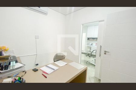 Quarto 1 de casa à venda com 5 quartos, 250m² em Vila Assunção, Santo André