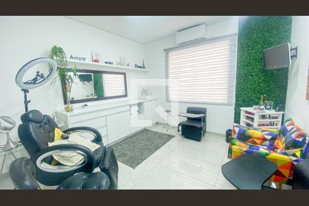 Casa à venda com 250m², 5 quartos e 2 vagasQuarto 4
