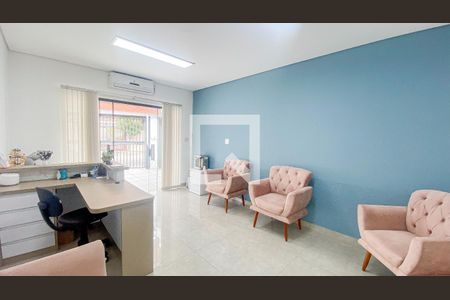 Sala - Sala de Estar de casa à venda com 5 quartos, 250m² em Vila Assunção, Santo André