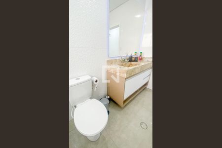 Casa à venda com 250m², 5 quartos e 2 vagasBanheiro