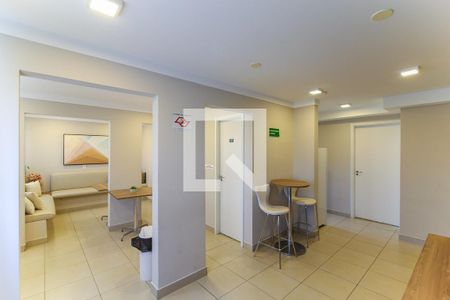 Apartamento para alugar com 41m², 2 quartos e sem vagaÁrea comum - Salão de festas