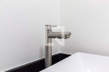 Casa para alugar com 200m², 4 quartos e 2 vagasBanheiro - torneira