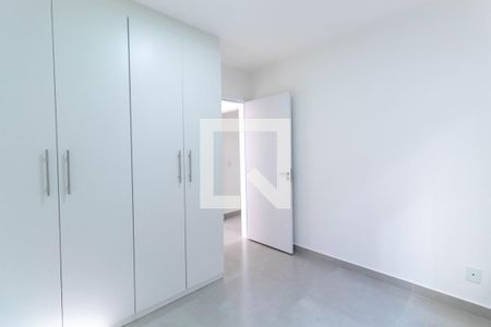 Quarto 1 de casa para alugar com 4 quartos, 200m² em Vila Santana, São Paulo