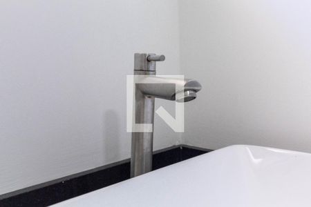 Casa para alugar com 200m², 4 quartos e 2 vagasBanheiro - torneira