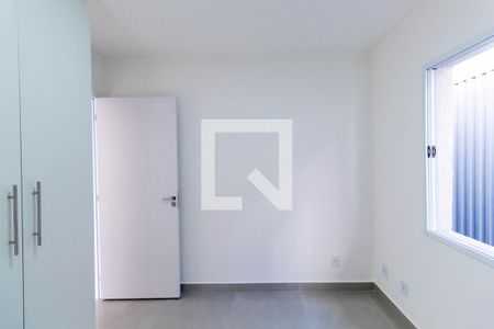 Quarto 1 de casa para alugar com 4 quartos, 200m² em Vila Santana, São Paulo