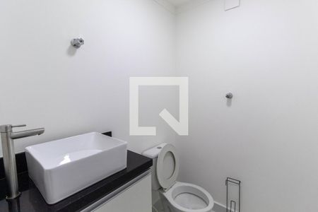 Casa para alugar com 200m², 4 quartos e 2 vagasLavabo