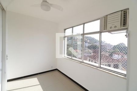 Quarto 1 de apartamento à venda com 2 quartos, 50m² em Pitangueiras, Rio de Janeiro