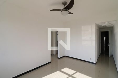 Sala de apartamento à venda com 2 quartos, 50m² em Pitangueiras, Rio de Janeiro