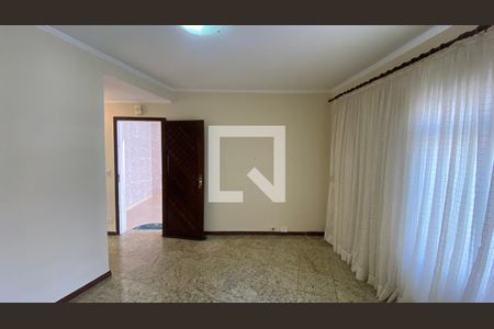 Sala de casa para alugar com 3 quartos, 156m² em Jardim Stella, Santo André