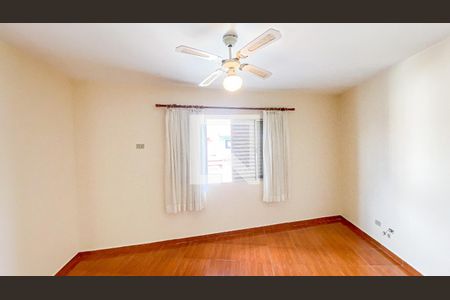 Casa para alugar com 156m², 3 quartos e 2 vagas Casa para alugar com 156m², 3 quartos e 2 vagasQuarto 1