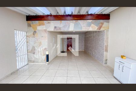 Casa para alugar com 156m², 3 quartos e 2 vagas Casa para alugar com 156m², 3 quartos e 2 vagasGaragem