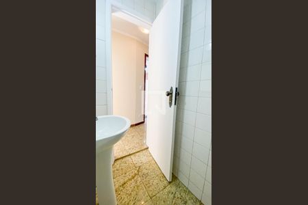 Casa para alugar com 156m², 3 quartos e 2 vagas Casa para alugar com 156m², 3 quartos e 2 vagasLavabo
