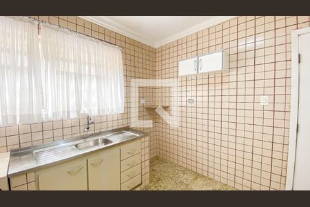 Casa para alugar com 156m², 3 quartos e 2 vagas Casa para alugar com 156m², 3 quartos e 2 vagasCozinha