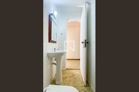 Lavabo de casa para alugar com 3 quartos, 156m² em Jardim Stella, Santo André