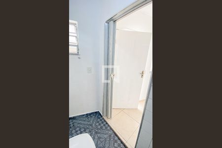 Casa para alugar com 156m², 3 quartos e 2 vagas Casa para alugar com 156m², 3 quartos e 2 vagasBanheiro da Area de Serviço