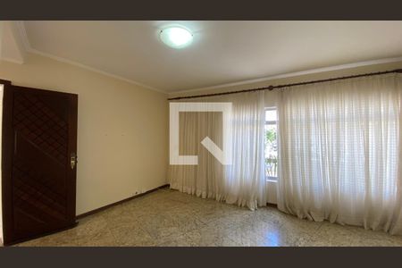 Sala de casa para alugar com 3 quartos, 156m² em Jardim Stella, Santo André