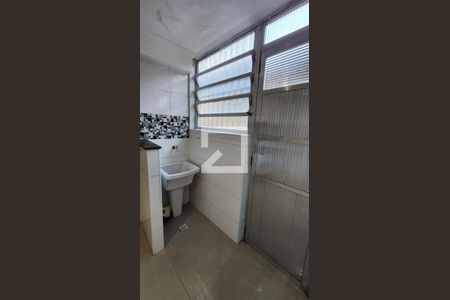 Apartamento para alugar com 77m², 2 quartos e 1 vaga Apartamento para alugar com 77m², 2 quartos e 1 vagaÁrea de Serviço