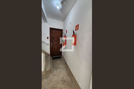 Apartamento para alugar com 77m², 2 quartos e 1 vaga Apartamento para alugar com 77m², 2 quartos e 1 vagaEntrada