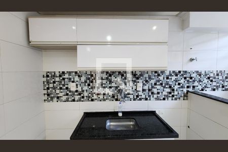 Apartamento para alugar com 77m², 2 quartos e 1 vaga Apartamento para alugar com 77m², 2 quartos e 1 vagaCozinha - Armários