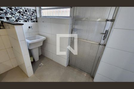 Apartamento para alugar com 77m², 2 quartos e 1 vaga Apartamento para alugar com 77m², 2 quartos e 1 vagaÁrea de Serviço