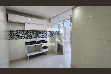 Apartamento para alugar com 77m², 2 quartos e 1 vaga Apartamento para alugar com 77m², 2 quartos e 1 vagaCozinha