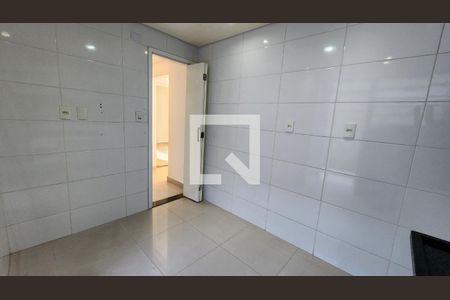 Apartamento para alugar com 77m², 2 quartos e 1 vaga Apartamento para alugar com 77m², 2 quartos e 1 vagaCozinha