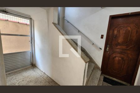 Apartamento para alugar com 77m², 2 quartos e 1 vaga Apartamento para alugar com 77m², 2 quartos e 1 vagaEntrada